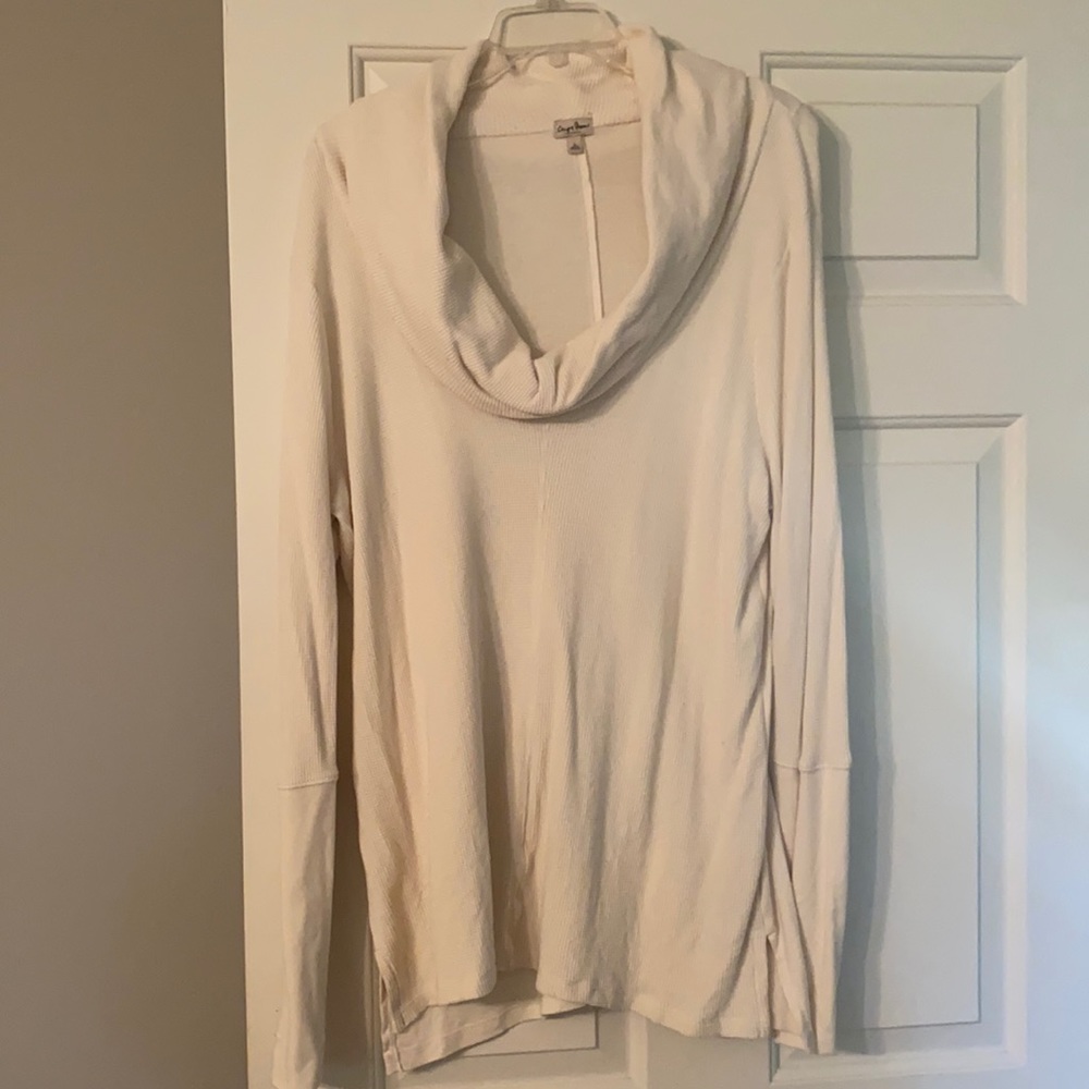 Chip and Pepper Cream Sweater Large